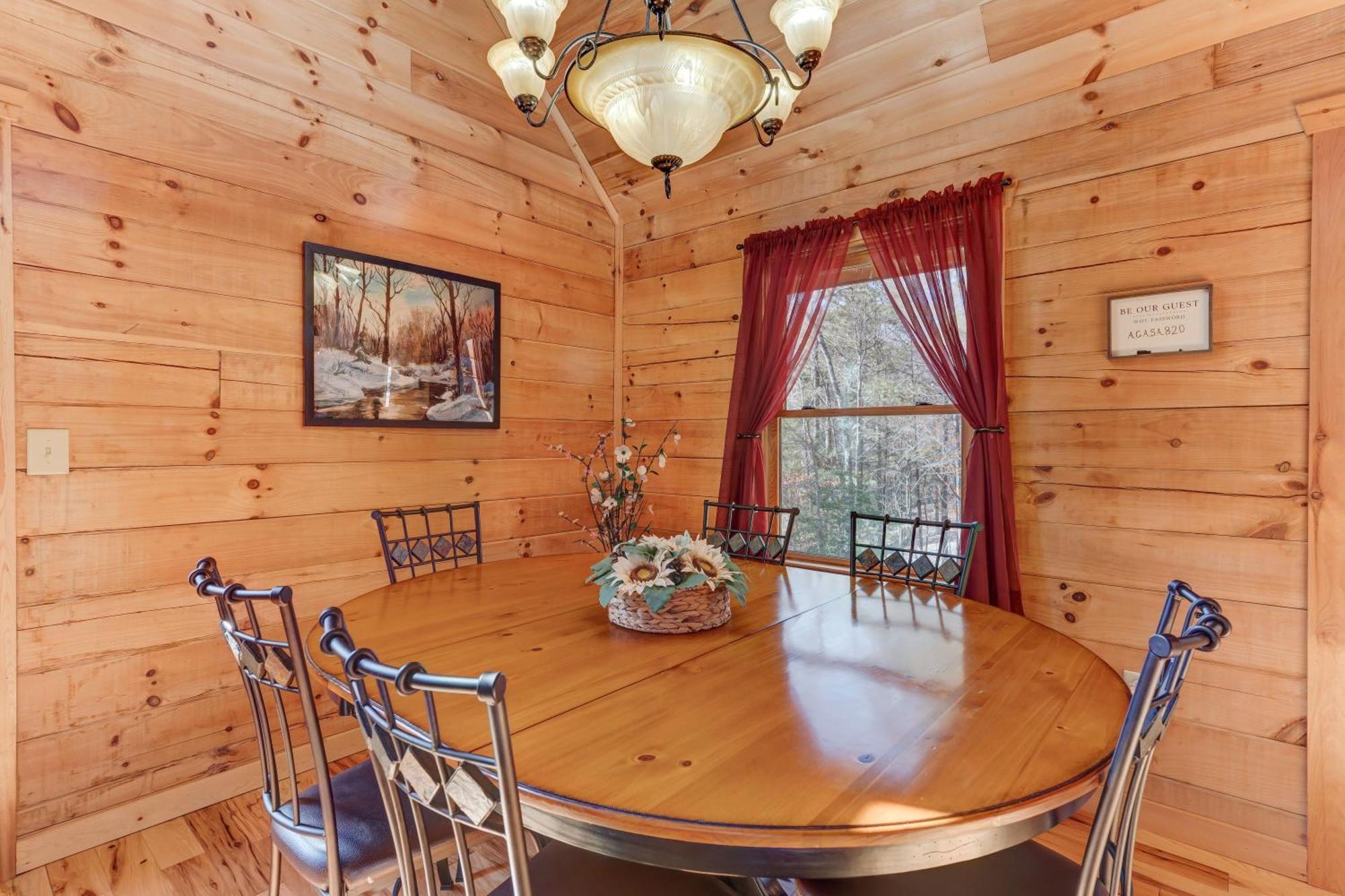 Hot-Tub 6 Seater, Fire-Pit, Master King Bed, Wineries, Pickleball, Resort Amenities Ellijay Eksteriør billede