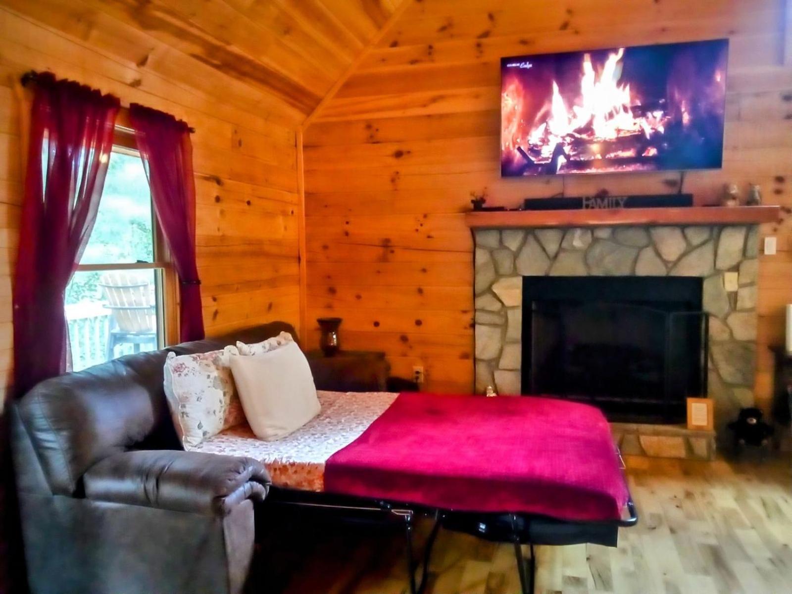 Hot-Tub 6 Seater, Fire-Pit, Master King Bed, Wineries, Pickleball, Resort Amenities Ellijay Eksteriør billede
